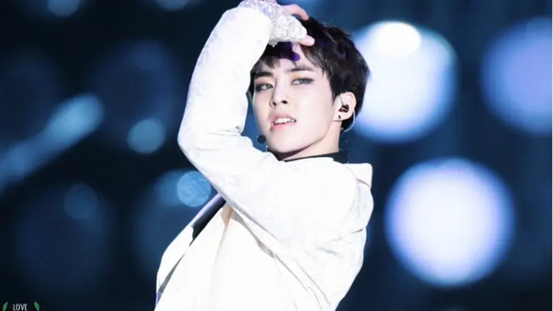 Xiumin EXO