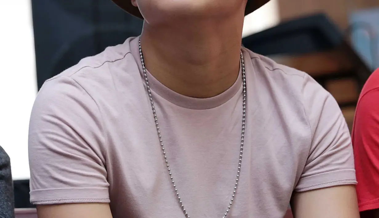 Album kolaborasi yang diterima baik oleh masyarakat itu juga menjadi penyemangat dalam kariernya selain berperan. Kini, ia sedang konsentrasi menggarap album solo. (Deki Prayoga/Bintang.com)