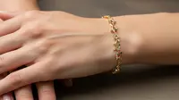 11 Model Gelang Emas Motif Bunga Kecil Elegan, Simpel Tapi Manis dan Berkarakter