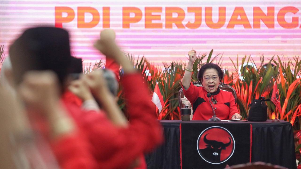 VIDEO: Galak Megawati Tarik Urat Sampai Melotot "Sekarang Juga Out, Jangan Sombong!"