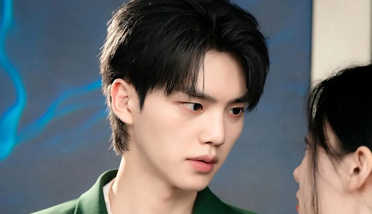 Tim produksi serial My Demon pun menjanjikan serial ini akan memberikan pengalaman berbeda. “Perkawinan kontrak yang berbahaya dengan iblis menawan akan membuat fantasi komedi romantis ke tingkat yang lebih tinggi," katanya dikutip dari laman Soompi, Selasa (31/10/2023). [Foto: Instagram/sbsdrama.official]