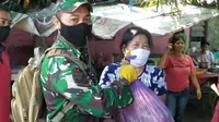 Waisak di Banten: Bagi-Bagi Sembako untuk Warga Terdampak Corona