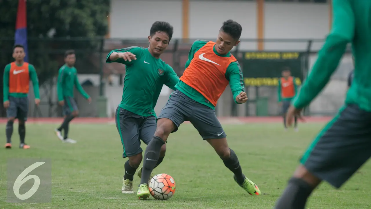 20160831-Latihan timnas jelang keberangkatan Ke AFF Vietnam-Yogya- Boy Harjanto