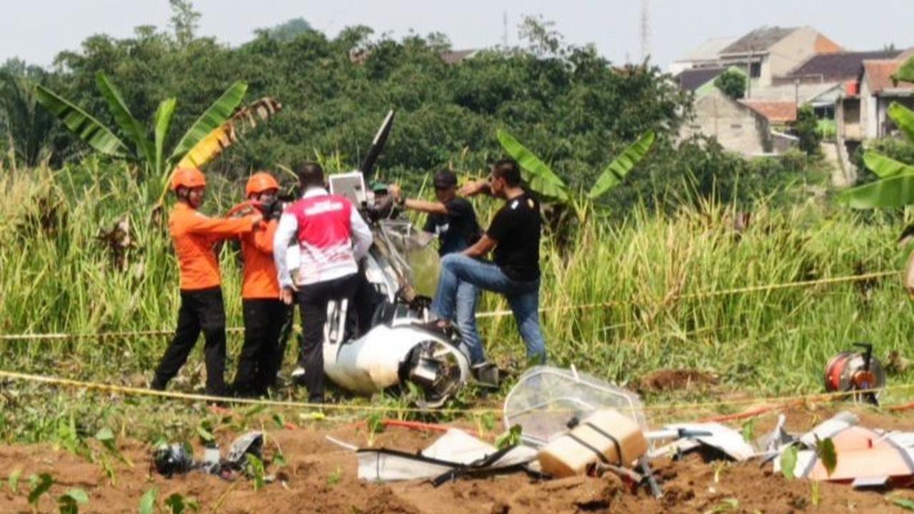 VIDEO: Kecelakaan Maut Pesawat Latih Jatuh di Ciampea Bogor, Marsma Fajar Eks Kadispenau Gugur