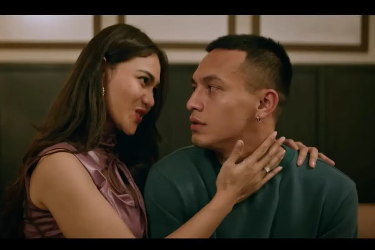 Film Why Do You Love Me (YouTube/MAx Pictures)