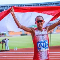 Sprinter asal Jawa Barat  sekaligus tentara, Agus Prayogo berhasil melakukan hattrick dan raih emas di PON Papua. (Instagram/agusprayogo21).