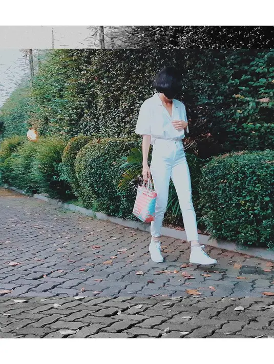 (Instagram/evacelia)