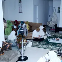 Beginilah suasana pengajian di rumah Risty Tagor, putih dan islami (Wimbarsana/Bintang.com)