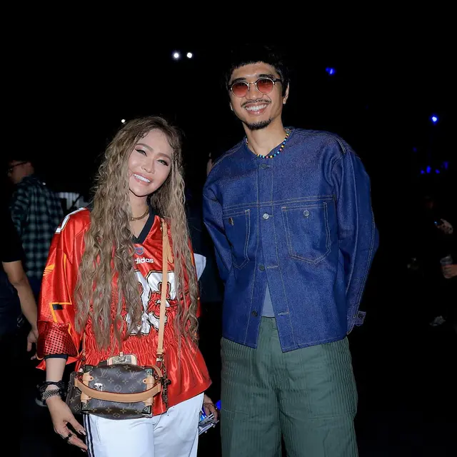 Inul Daratista dan Duta Sheila On 7