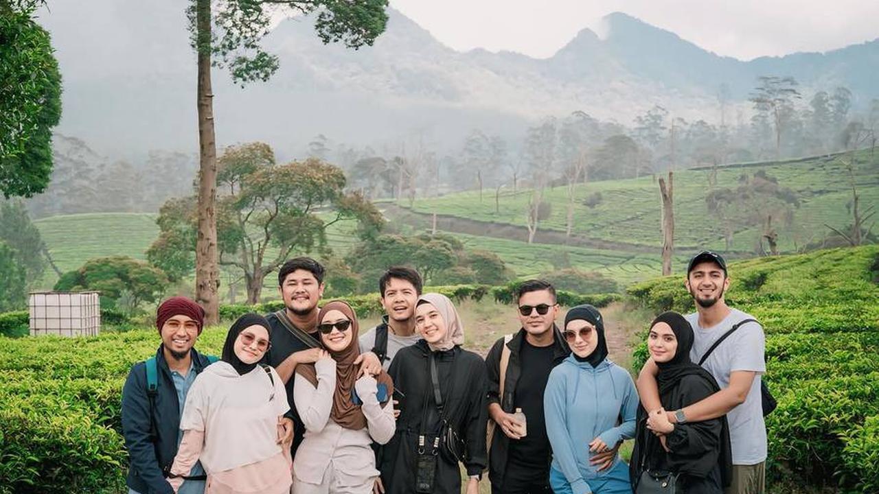 8 Potret Irish Bella dan Haldy Sabri Liburan Bareng Bestie, Romantis Kencan di Alam - Banjir Pujian Circle Pertemanan Positive Vibes