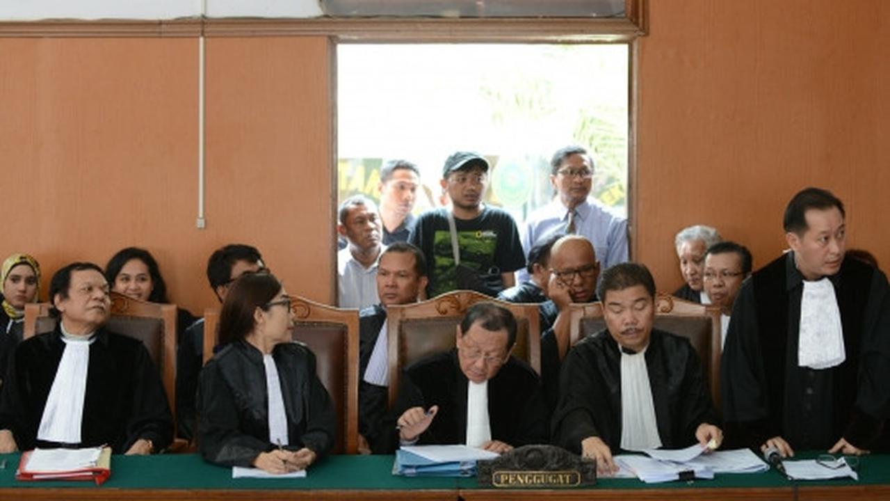 Memantau sidang praperadilan OC Kaligis