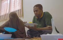 Masih Ingat Umar Patek Pelaku Bom Bali 1? Begini Kabarnya Bersama Sang Istri Begitu Harmonis Makan Bersama