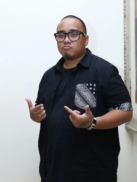 Igor Saykoji menambah daftar pengguna ojek online yang kini ramai diperbincangkan di tengah masyarakat. (Galih W. Satria/Bintang.com)