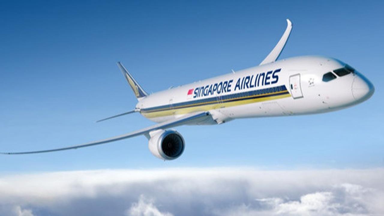 Kaca Depan Retak, Singapore Airlines Dialihkan ke Taiwan
