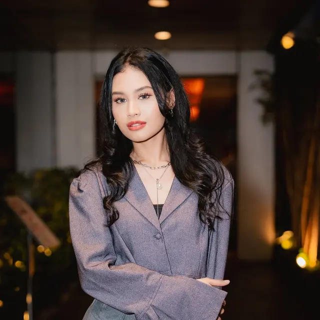 6 Potret Artis Alika Jantinia, Bintangi Series Adaptasi Antares hingga Santri Pilihan Bunda