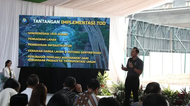 Menteri Koordinator Bidang Infrastruktur dan Pembangunan Kewilayahan Agus Harimurti Yudhoyono (AHY)