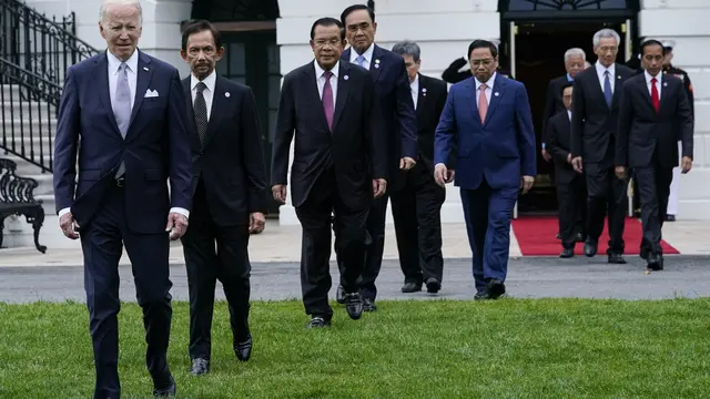 Presiden Jokowi Bersama Pemimpin ASEAN Hadiri KTT Khusus ASEAN-AS