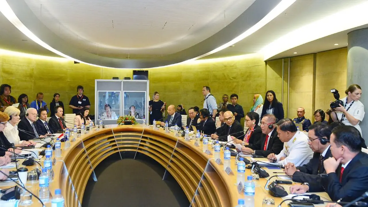 Menteri Pertahanan Ryamizard Ryacudu bertemu delegasi Australia bahas masalah maritim.