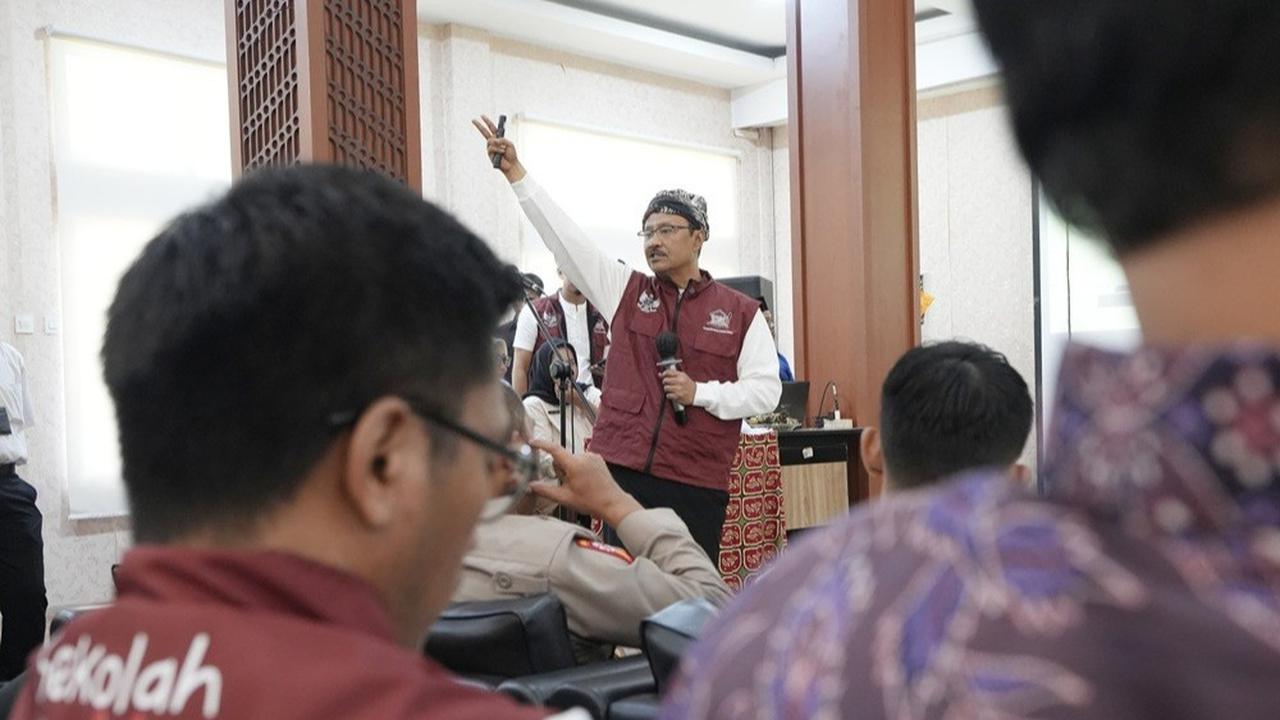 Menteri Sosial Saifullah Yusuf (Gus Ipul) saat membuka MPLS di SRMA 34 Kabupaten Lebak