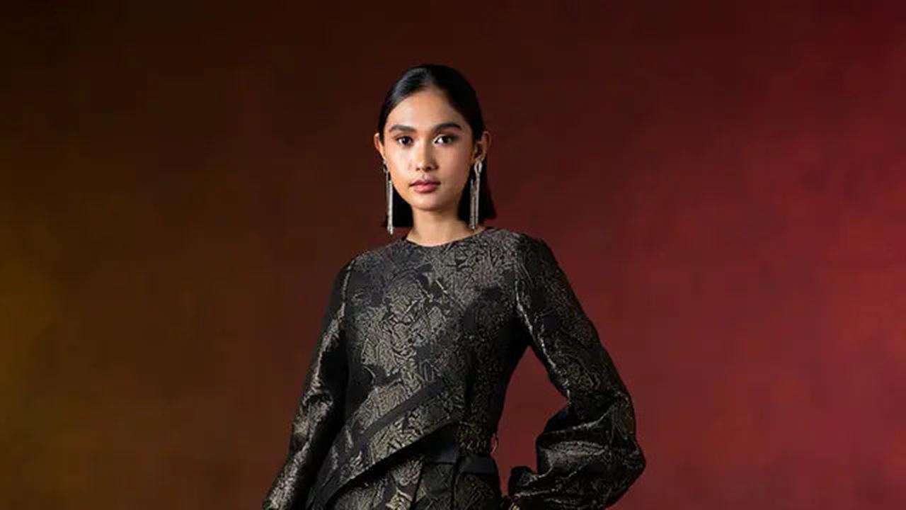 7 Model Baju Brokat Setelan Celana Panjang dengan Desain Anti Basic tapi Classy