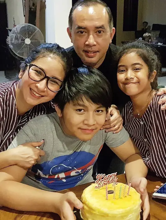 (Instagram/novitaangie)