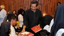 Sinetron besutan Deddy Mizwar yang bertajuk 'Para Pencari Tuhan Jilid 8' kembali akan menyapa penggemarnya, Jakarta, Rabu (18/6/2014) (Liputan6.com/Andrian M Tunay)