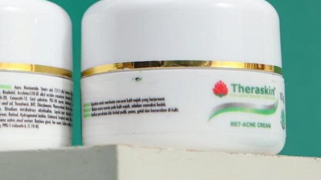 10. Theraskin Ret Acne Cream<br>