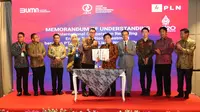 Memorandum of Understanding (MoU) tentang Kerja Sama Investasi Transisi Energi pada Minggu (13/11) di Nusa Dua, Bali.
