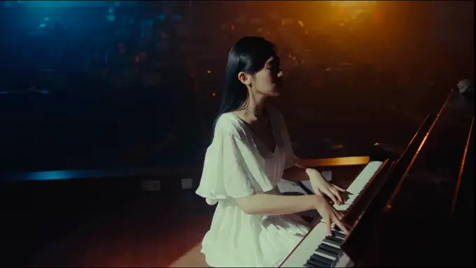 Video klip ragu Semesta. (sumber: Isyana Sarasvati/youtube)