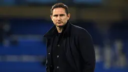 Frank Lampard merupakan mantan pemain Chelsea yang sukses memberikan 13 gelar selama 13 tahun berkarier di Stamford. Lampard mendapat kesempatan untuk melatih The Blues pada 2019 lalu. Ia akhirnya dipecat pada musim keduanya setelah mengalami penampilan yang buruk. (AFP/Pool/Richard Heathcote)