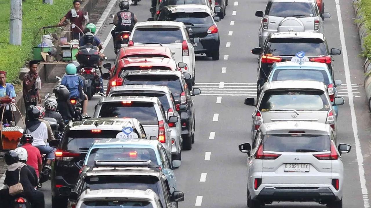Kendaraan Tidak Lolos Uji Emisi akan Ditilang, Catat Tanggalnya