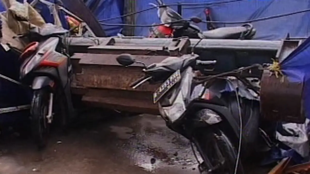 Alat Pancang Paku Bumi Roboh