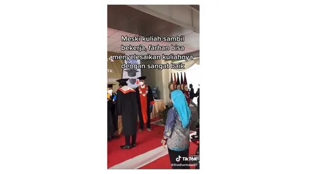 Buktikan Bisa Selesaikan Kuliah, Momen Wisuda Driver Ojek Online Ini Bikin Haru