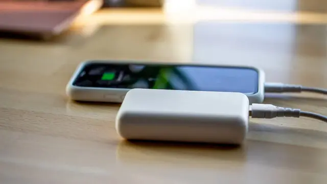 Ilustrasi power bank.
