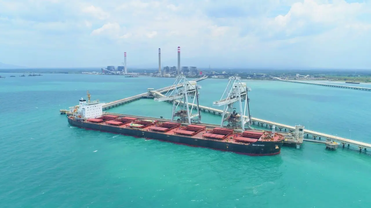 PLN melalui program menerapkan PLTU ramah lingkungan berhasil mendapatkan penghargaan Gatra Awards 2021 untuk kategori Teknologi. (Dok PLN)