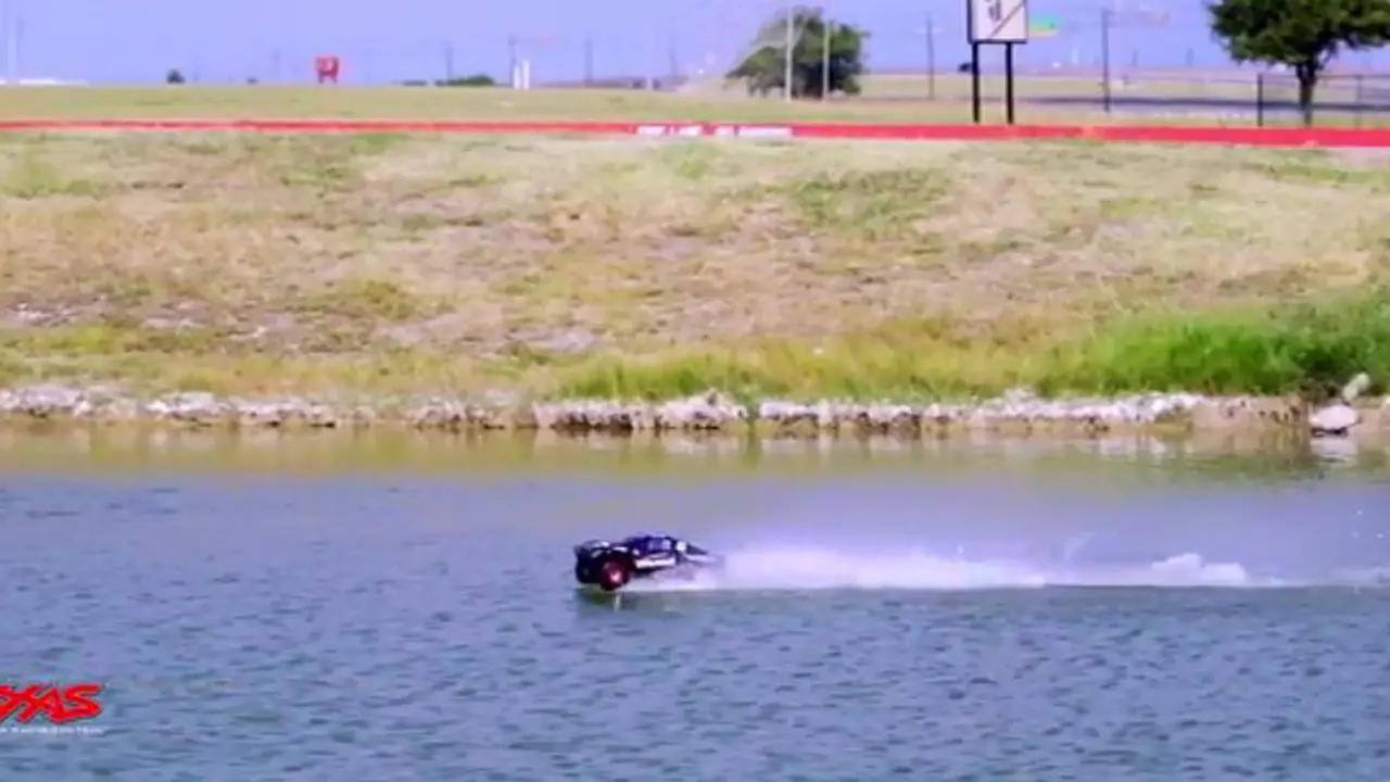 Traxxas Slash 4x4