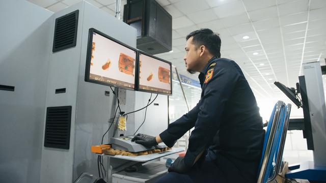 Kantor Wilayah (Kanwil) Khusus Bea Cukai Papua dan Bea Cukai Jayapura bersama Direktorat Narkoba Polda Papua menindak sindikat narkotika jenis sabu seberat 95 gram