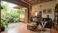 8 Rumah dengan Half Outdoor Living Room, Tren Baru untuk Iklim Tropis