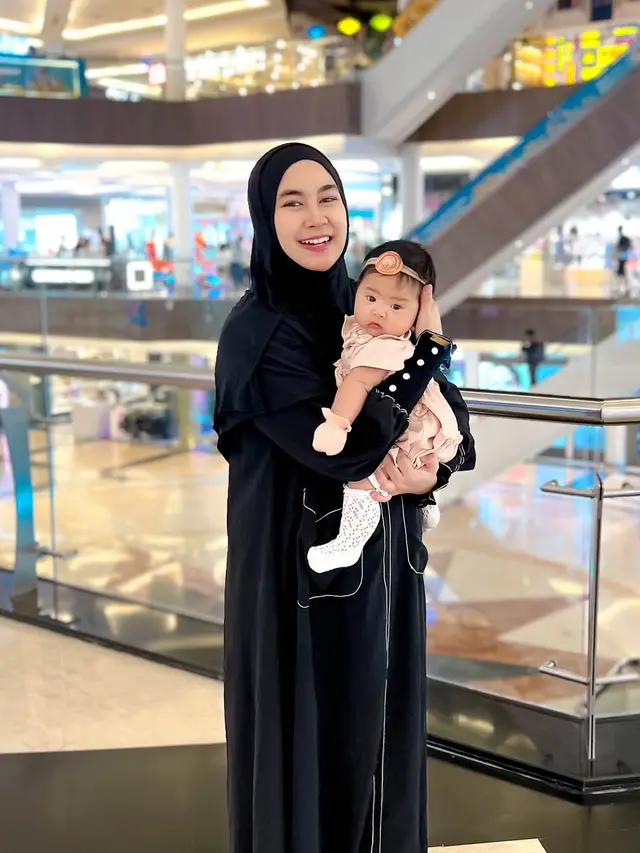 Baju Gamis Artis