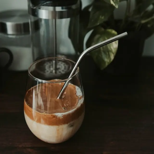 Cara Membuat Dalgona Coffee Yang Dijamin Sukses Lifestyle Fimela Com
