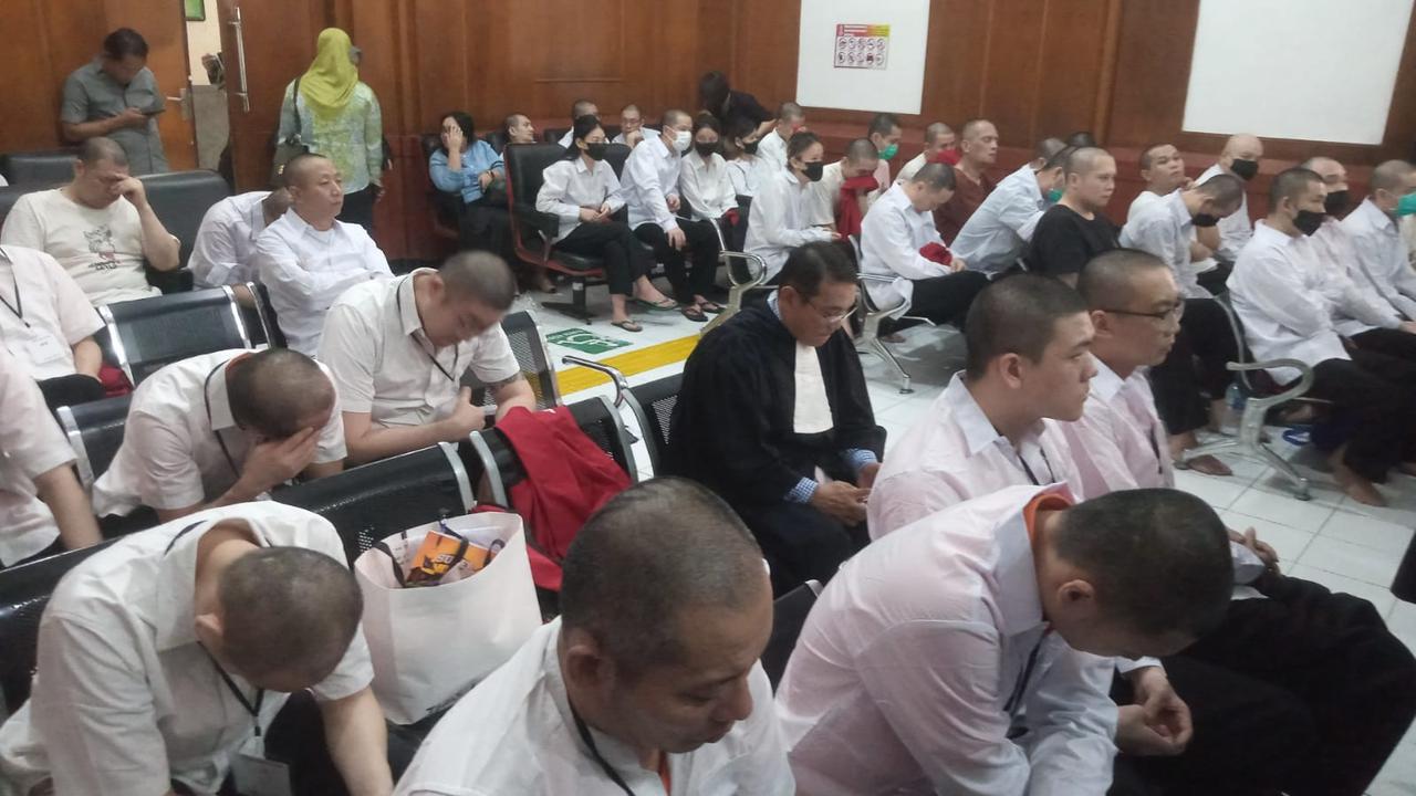 41 WNA Diadili, Sindikat Scam Internasional Terbongkar di Surabaya