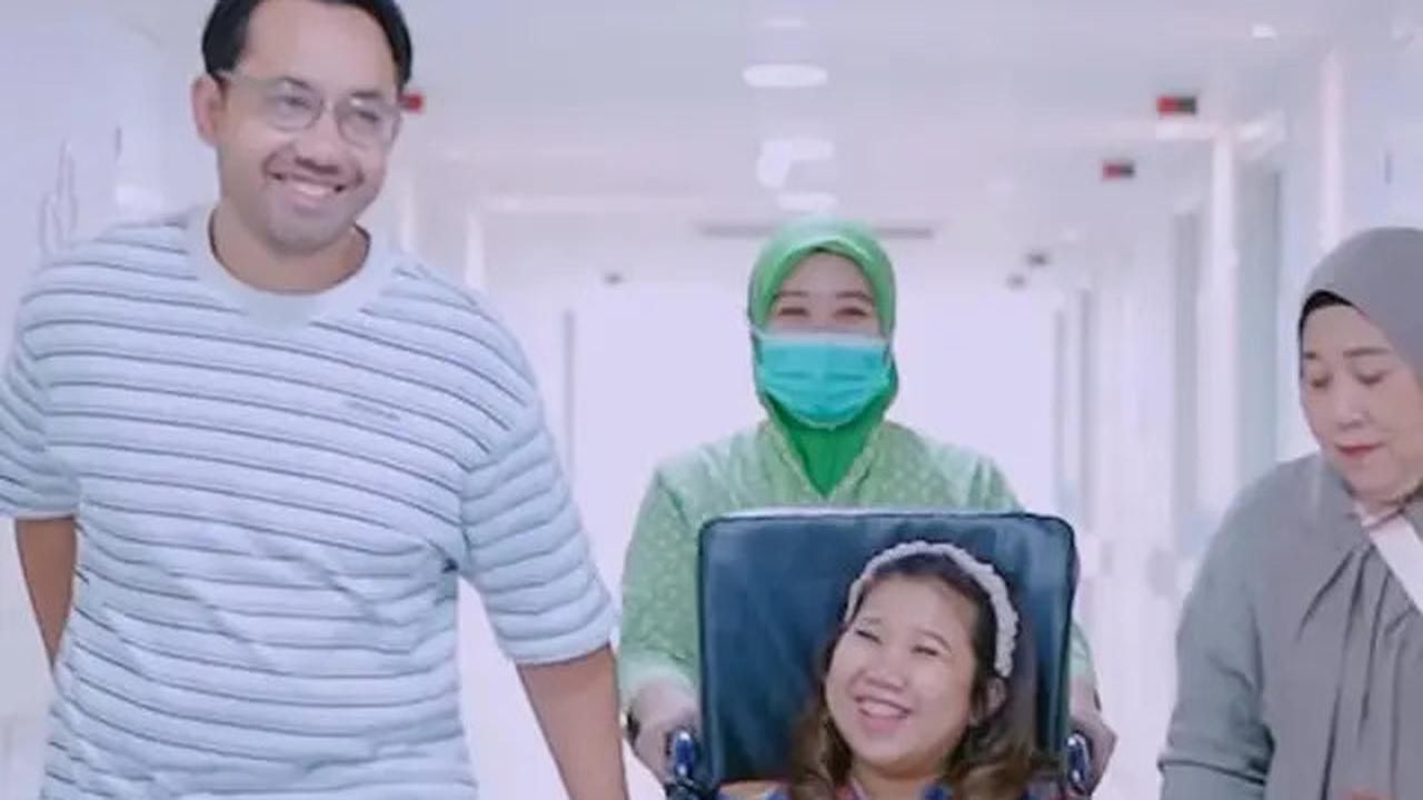 6 Momen Haru Detik-detik Kiky Saputri Melahirkan Anak Pertama, Diberi Nama Kayya