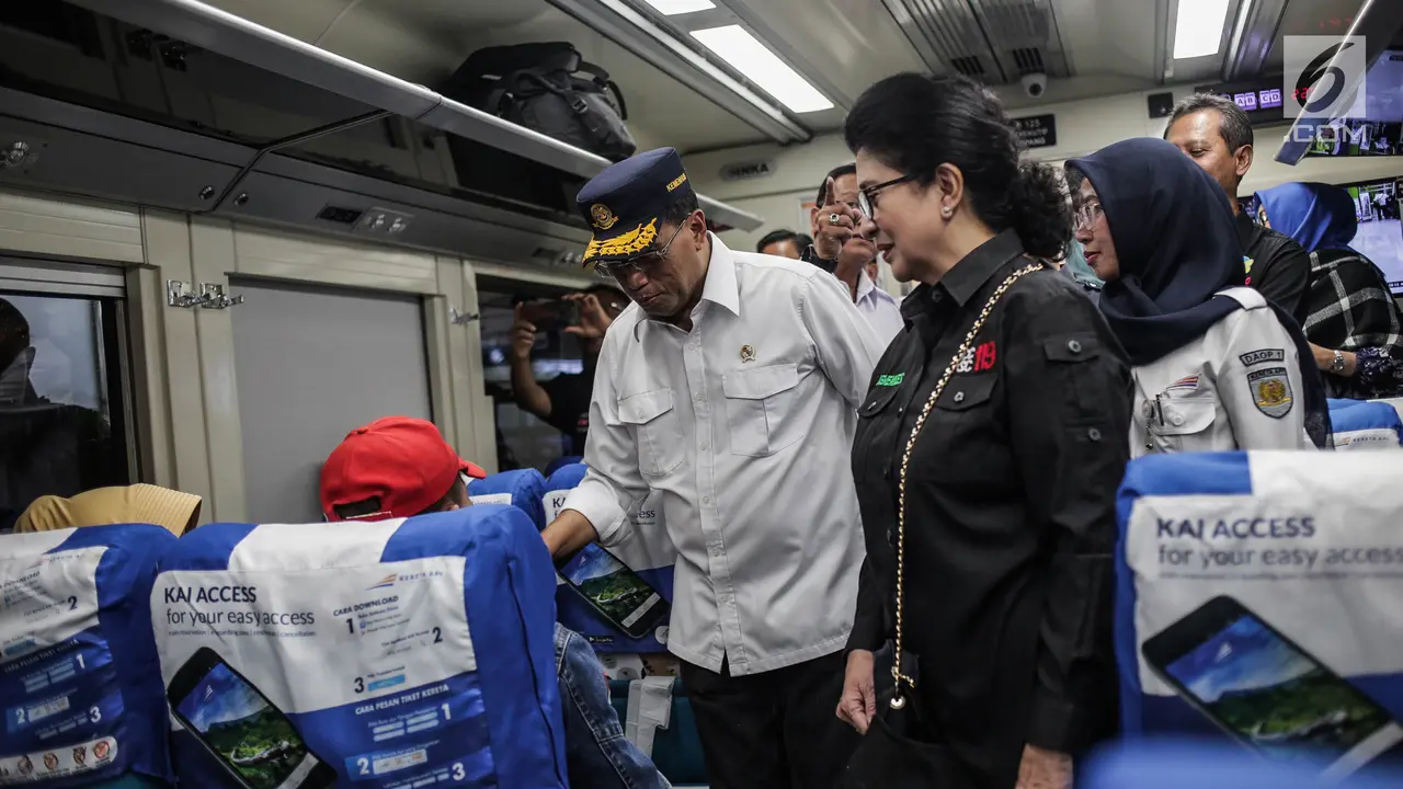 Menhub dan Menkes Tinjau Kesiapan Mudik Lebaran 2019 di Stasiun Gambir