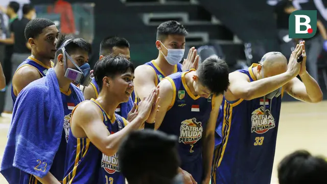 Foto: Terlalu Digdaya, Satria Muda Pertamina Gilas Rans PIK Basketball di IBL 2022