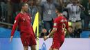 Cristiano Ronaldo pernah mencetak satu kali hattrick di ajang Piala Dunia, yaitu pada edisi 2018 di Rusia. Hattrick tersebut dibuatnya saat Portugal bermain imbang 3-3 pada laga pembuka Grup B (15/6/2018) saat ia berusia 33 tahun. Sementara Lionel Messi dalam 5 edisi Piala Dunia yang diikutinya belum mampu mencetak satu pun hattrick. (AFP/Odd Andersen)
