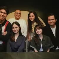 Maia Estianty saat dinner tahun baru bersama Syifa Hadju dan Tissa Biani. [@beril_photo]