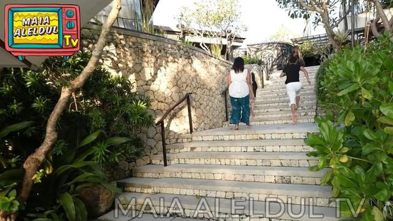 8 Potret Bagian Depan Villa Maia Estianty di Bali, Inspirasi Desain Hunian ala Resort