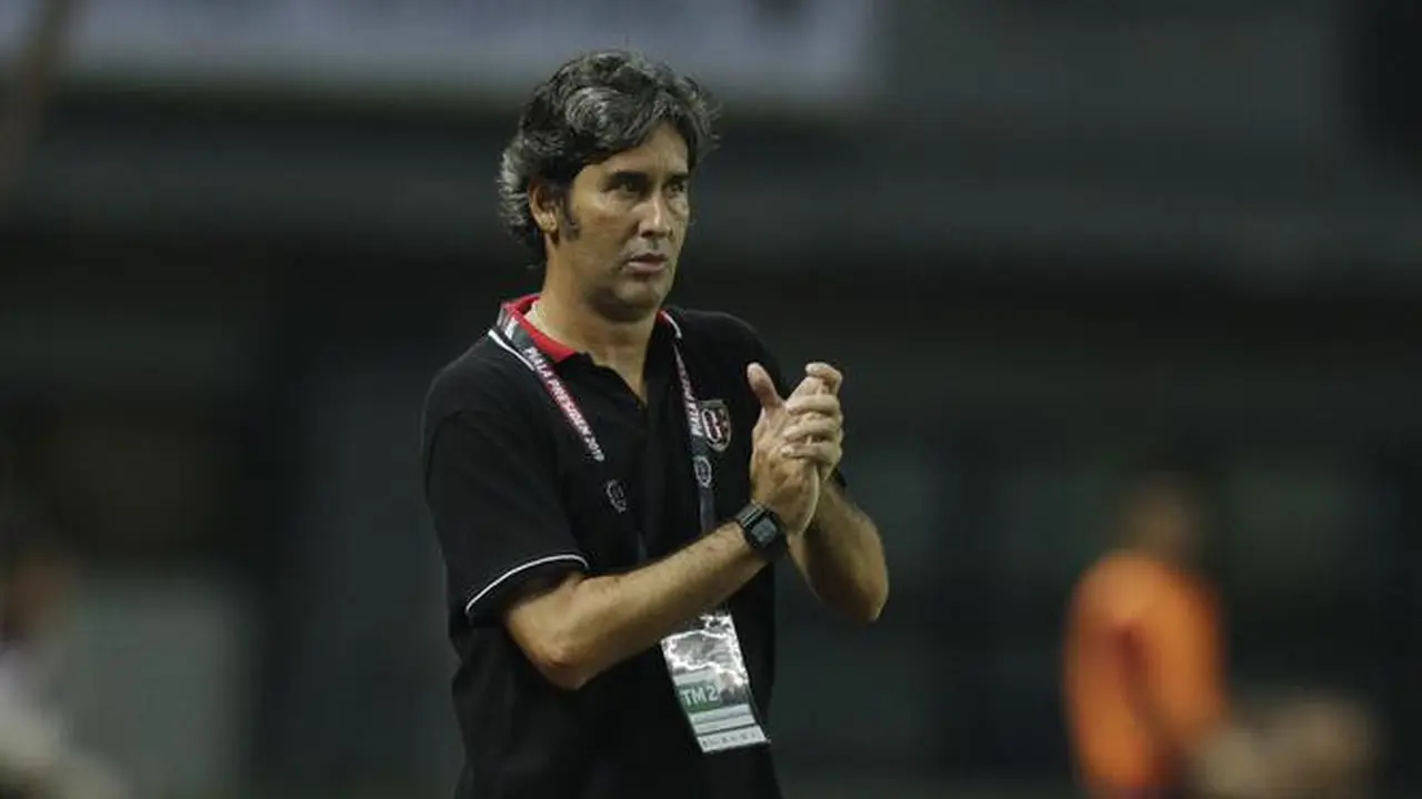 6 Pelatih Asing yang Setia Menunggu Shopee Liga 1 Berlanjut
