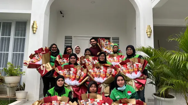 Amritsa Raje bersama ibunda (Istimewa)