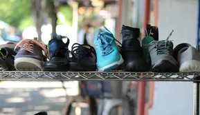 Cara Memilih Sepatu agar Bunion Tak Mudah Kambuh Lagi